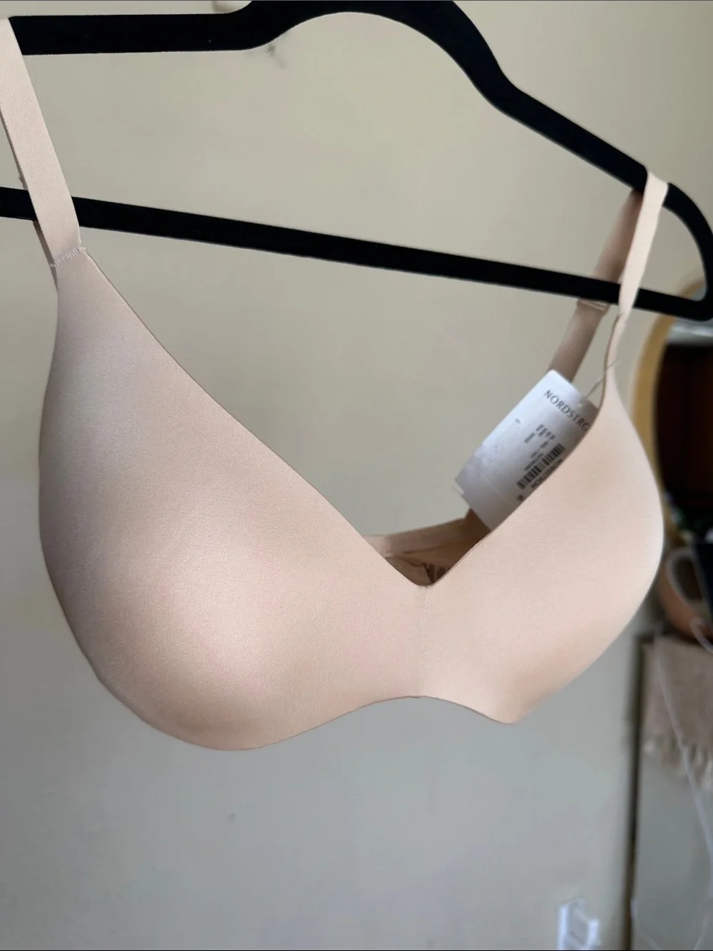 SKIMS Wireless Form Push-Up Plunge Bra BR-WRL-1891Sand Size 32DDD - Picture 6 of 8